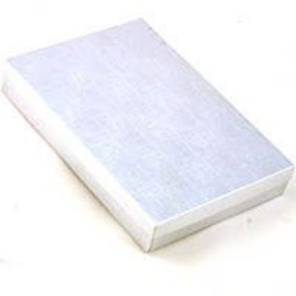 Picture of Silver Cotton Filled Gift Box 8 x 5 1/2 x 1 1/4 Inch