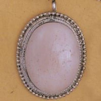Picture of Oval Bone Base Metal Pendant 43mm