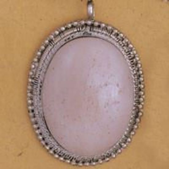 Picture of Oval Bone Base Metal Pendant 43mm