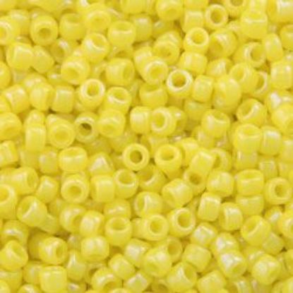 Picture of Opaque Lustre Yellow Seed Bead #422 / Size 11<br />Approximately 25 Grams