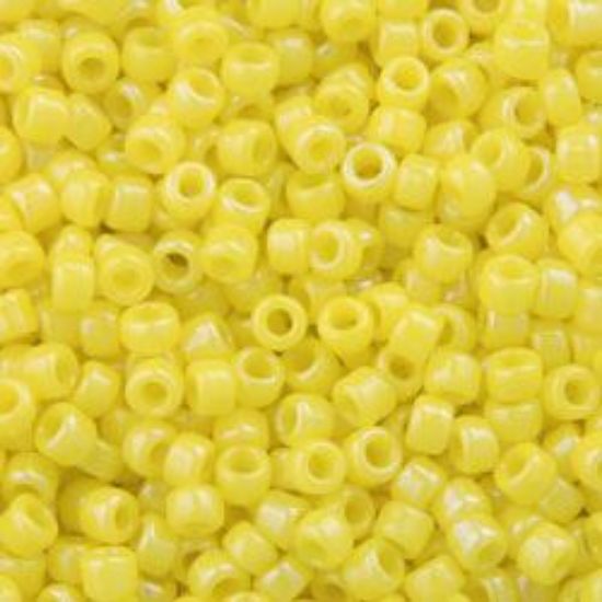 Picture of Opaque Lustre Yellow Seed Bead #422 / Size 11<br />Approximately 25 Grams