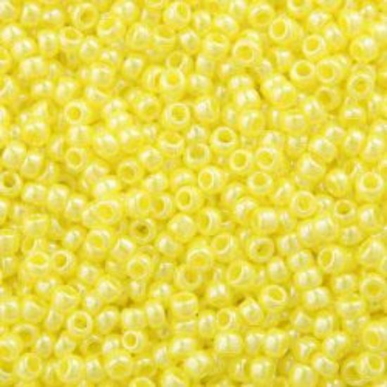 Picture of Size 15 Seed Bead, Opaque Lustre Yellow #422, Approximately 25 Grams