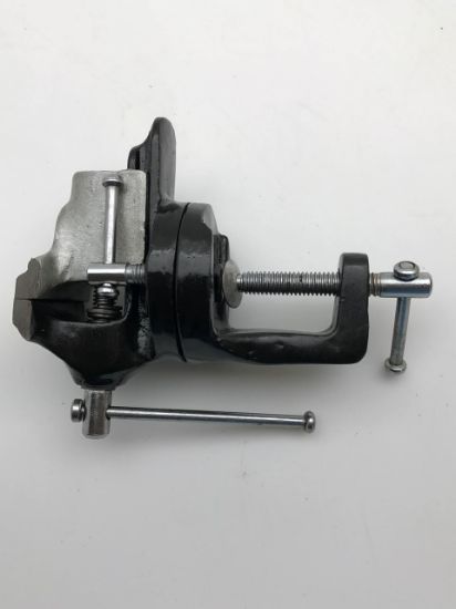 Picture of Vise Bench 2" Revolving Clamp