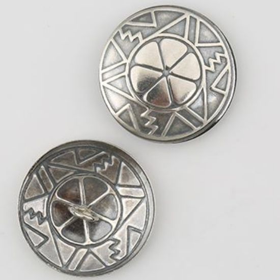 Picture of Sterling Silver Daisy 20ga Concho with Loop, 25mm