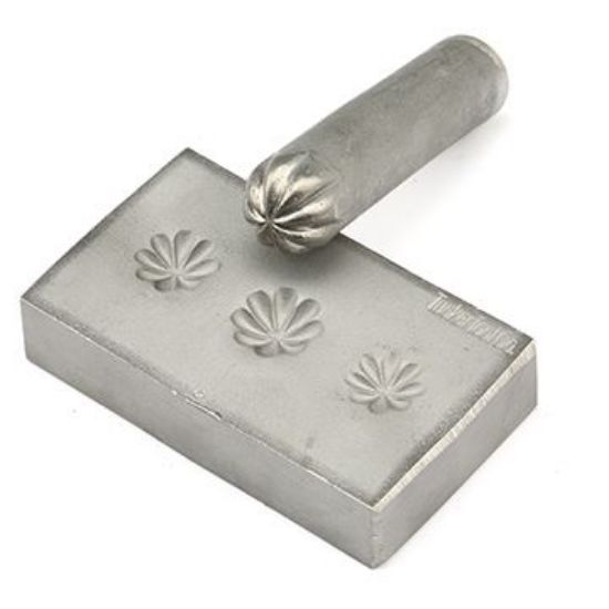 Picture of Three Multiple Flower Impressions, Sizes 7/16", 9/16", 5/8", Tucker Tool Die Set