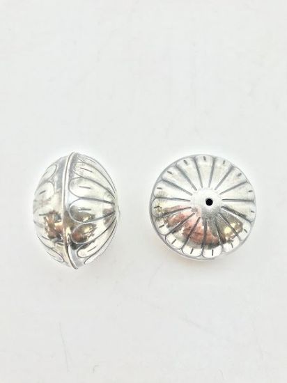 Picture of Sterling Silver Navajo Pearl Bead 28mm