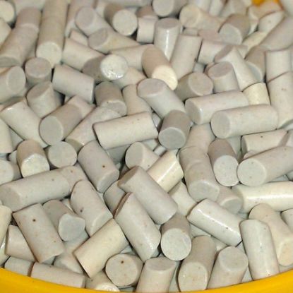 Picture of Ceramic Media 5/32" x 5/16", 1 lb