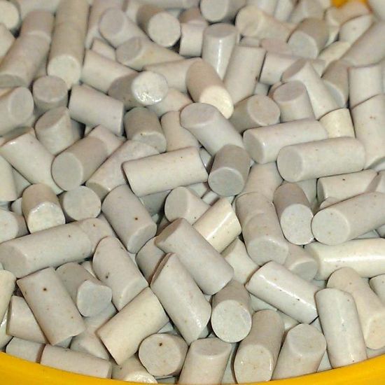 Picture of Ceramic Media 5/32" x 5/16", 1 lb