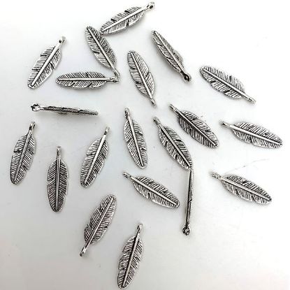 Picture of Pewter Feather 30mm, 20pcs.