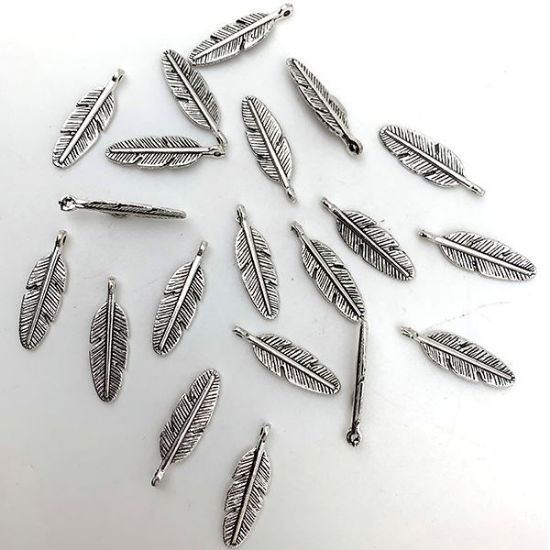 Picture of Pewter Feather 30mm, 20pcs.