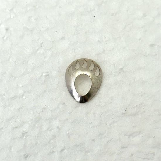 Picture of Sterling Silver Shadow Box Right Bear Paw Mini 12.5x10mm