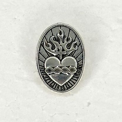 Picture of Sacred Heart Button w/ Loop 13x18mm