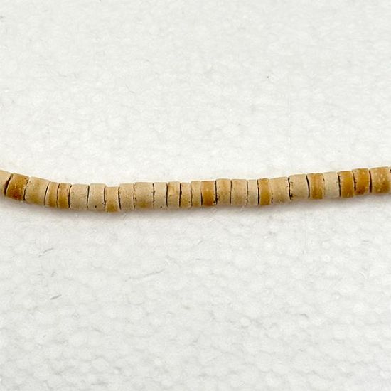 Picture of Natural Coco Heishi Beads, 4-5mm.