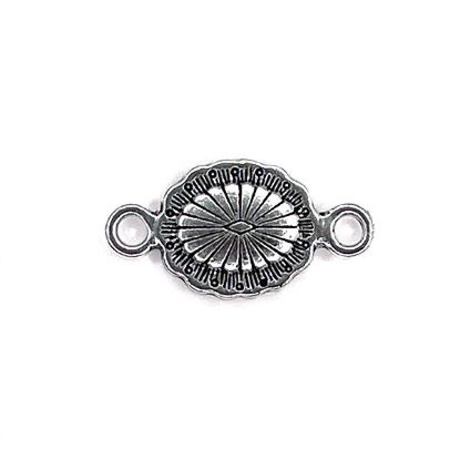 Picture of Link Concho Silver Plated 12x15mm<br/>10 Conchos