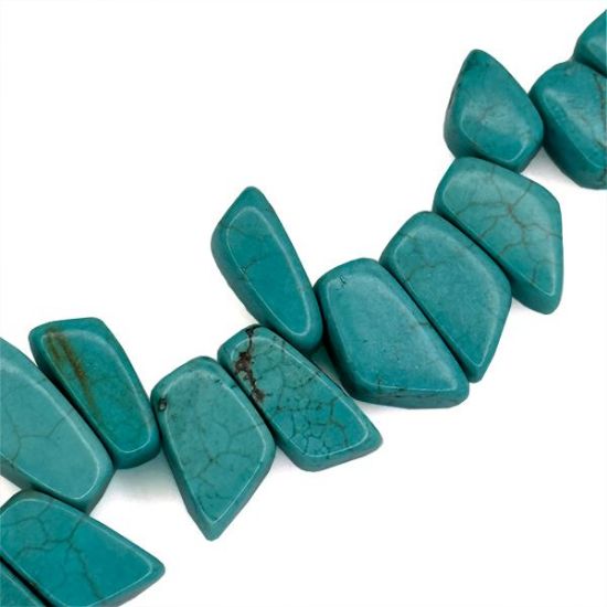 Picture of Dyed Howlite Turquoise Drop Chip Beads 16" Strand