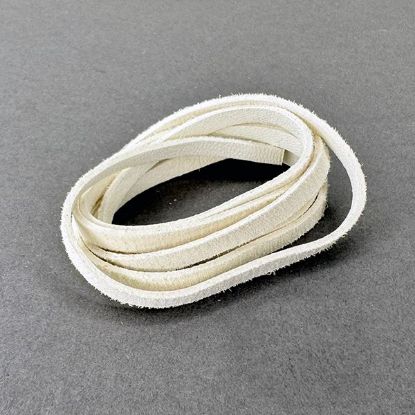 Picture of White Deer Skin Lace, 3/16" W x 40" L