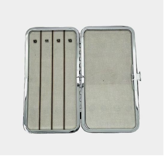 Picture of Magnetic Needle Case, 3.5" x 6.125"