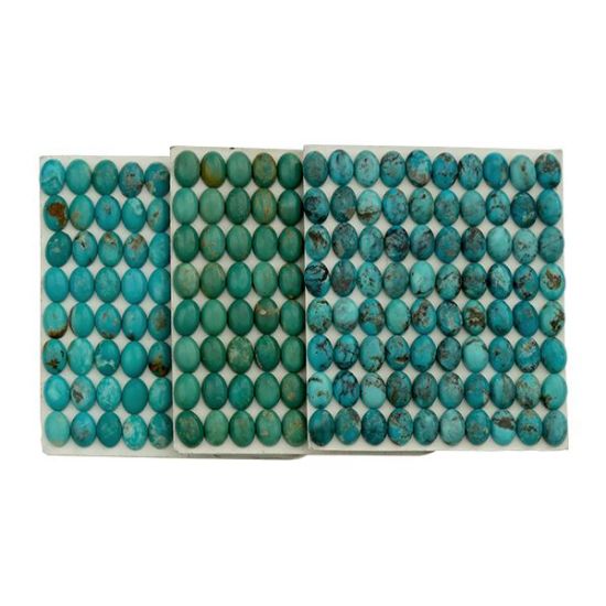 Picture of Turquoise Oval Stabilized Kingman Cabochon 5x7mm